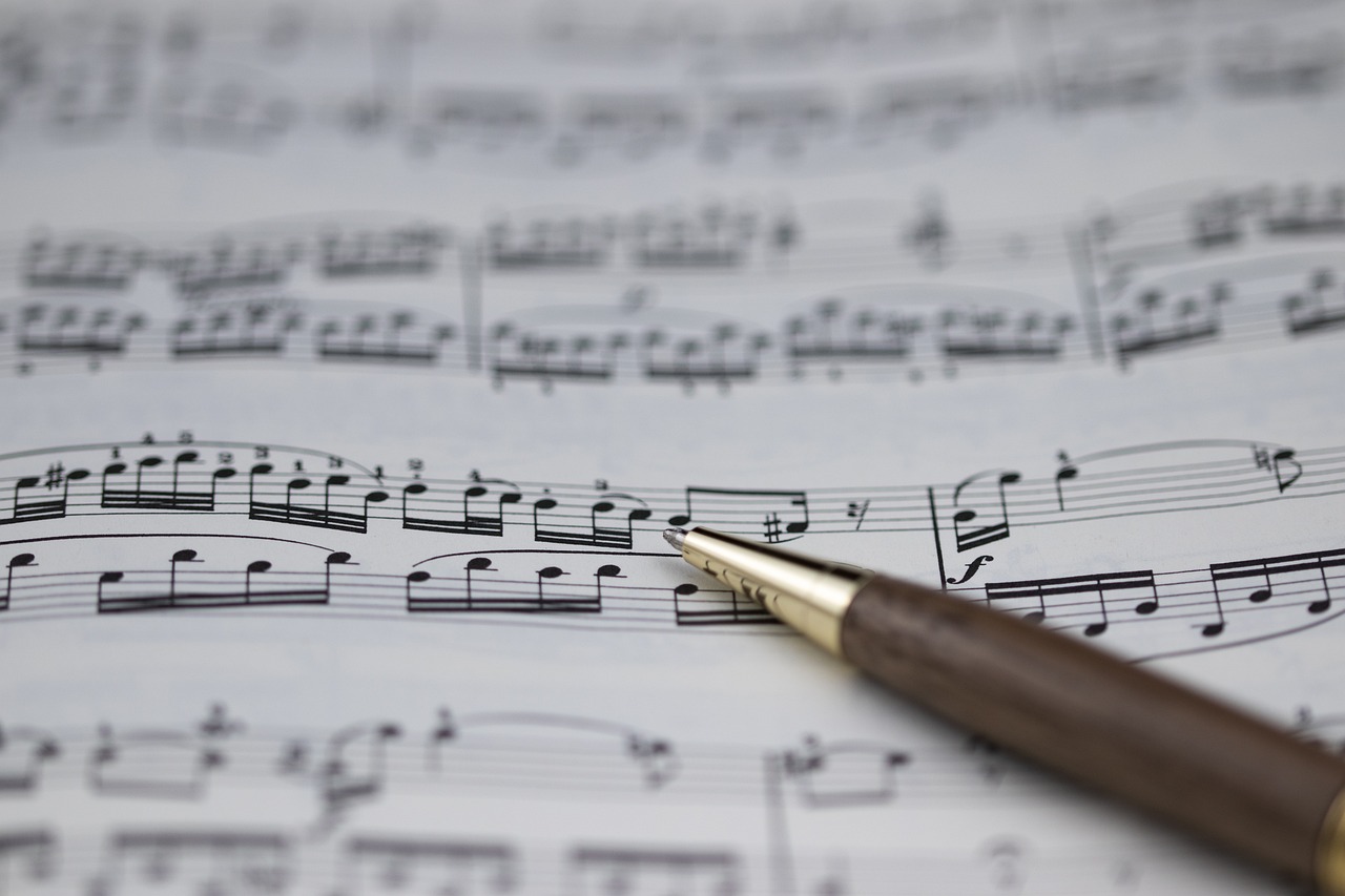 猛料集中營(yíng)最新公眾號(hào)，聚焦熱點(diǎn)，傳遞真實(shí)聲音，一網(wǎng)打盡熱門(mén)資訊