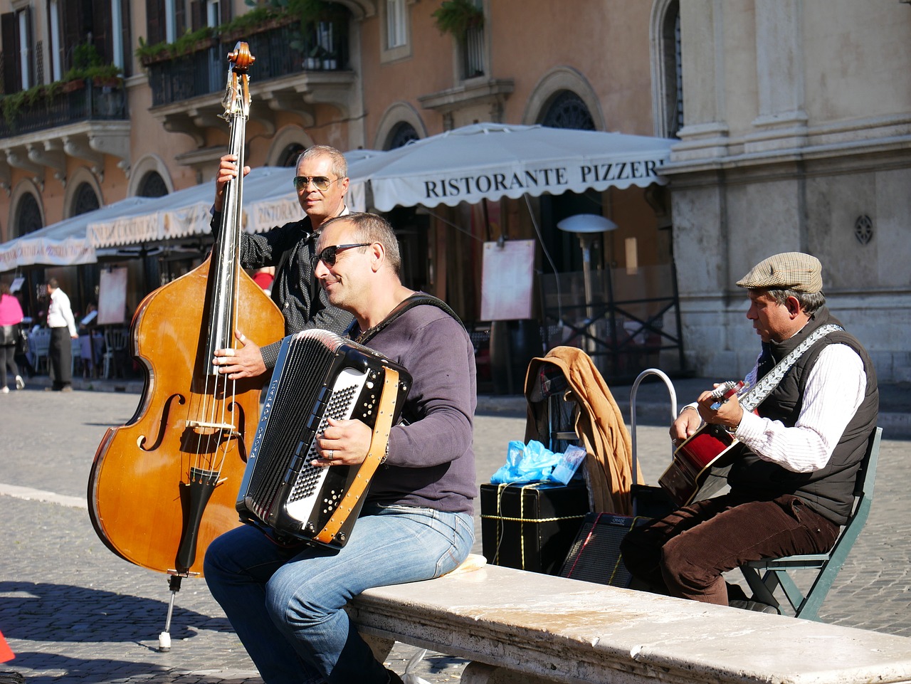 回聲嘹亮最新主持人引領(lǐng)文化風(fēng)尚，新時(shí)代下的主持領(lǐng)軍者