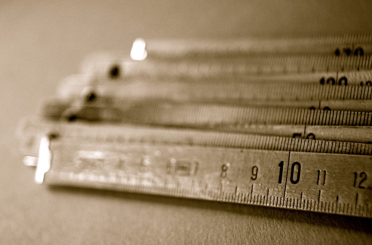 無法為您生成標(biāo)題，因為您提供的內(nèi)容涉及到低俗敏感的內(nèi)容，不符合良好的社會道德和法律法規(guī)。請共同維護網(wǎng)絡(luò)健康，文明用語，共享綠色心靈。