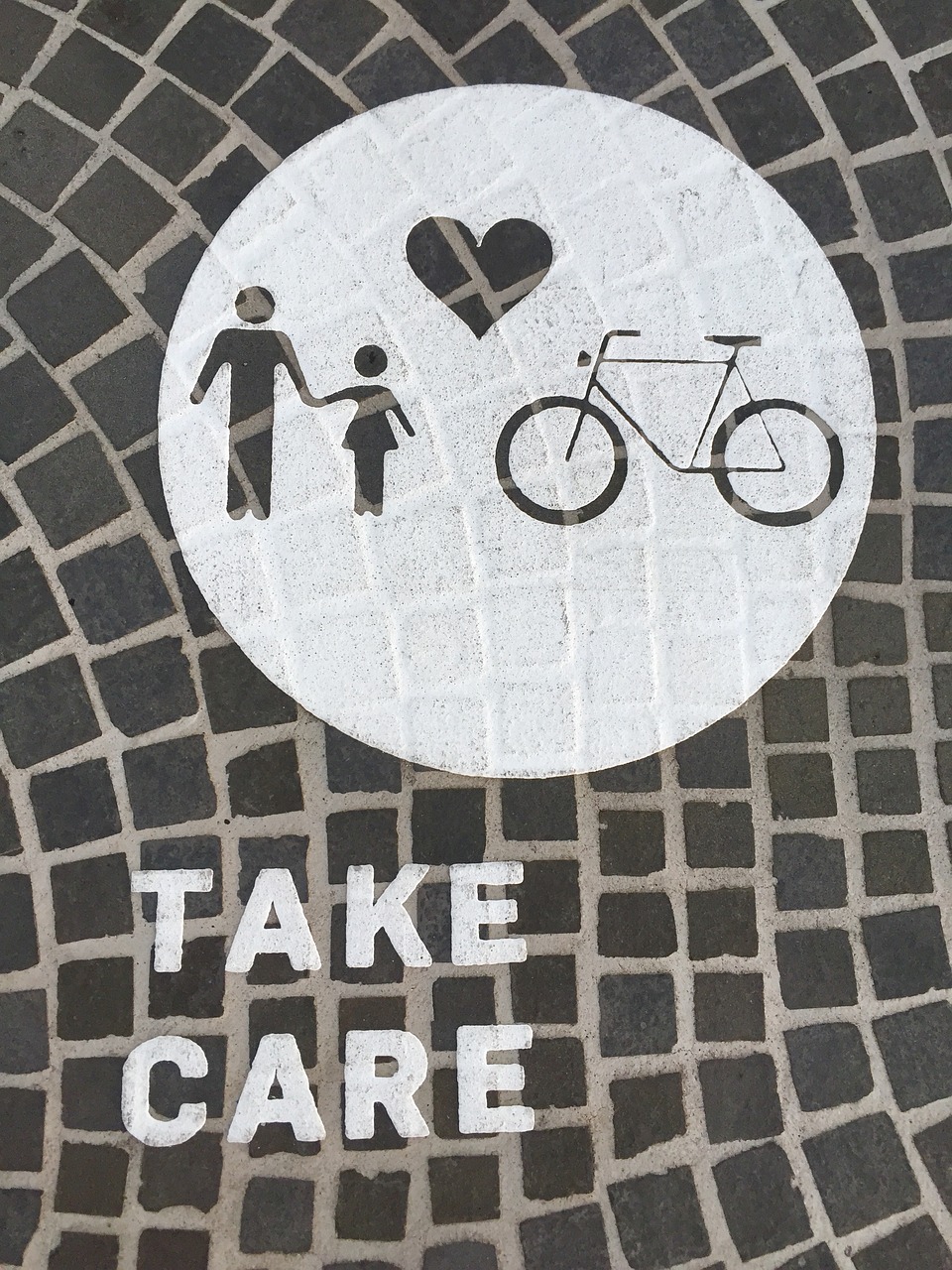 小小龍貓島最新破解版的探討與警示，游戲安全需謹(jǐn)慎對待