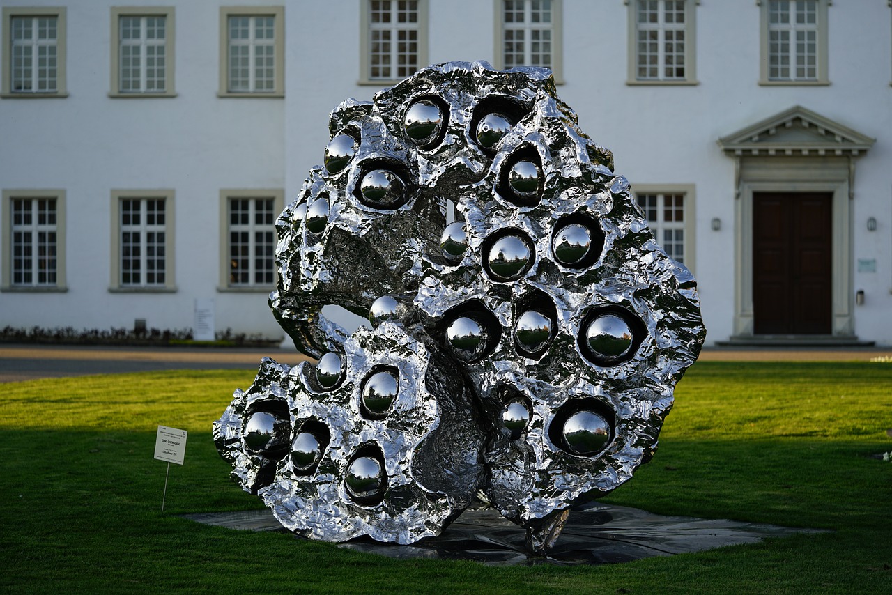 江津熒鴻城最新動態(tài)，城市發(fā)展的璀璨明珠閃耀光芒