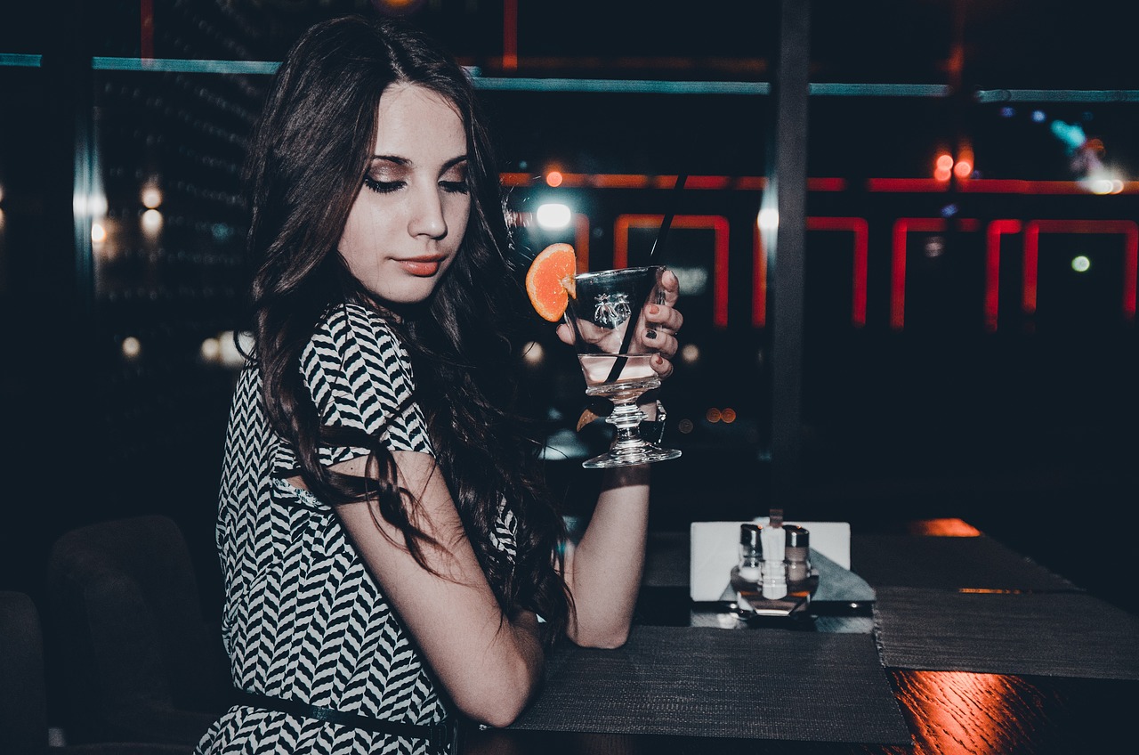 QQ頭像女生2017最新版動(dòng)漫，時(shí)尚與個(gè)性的完美融合