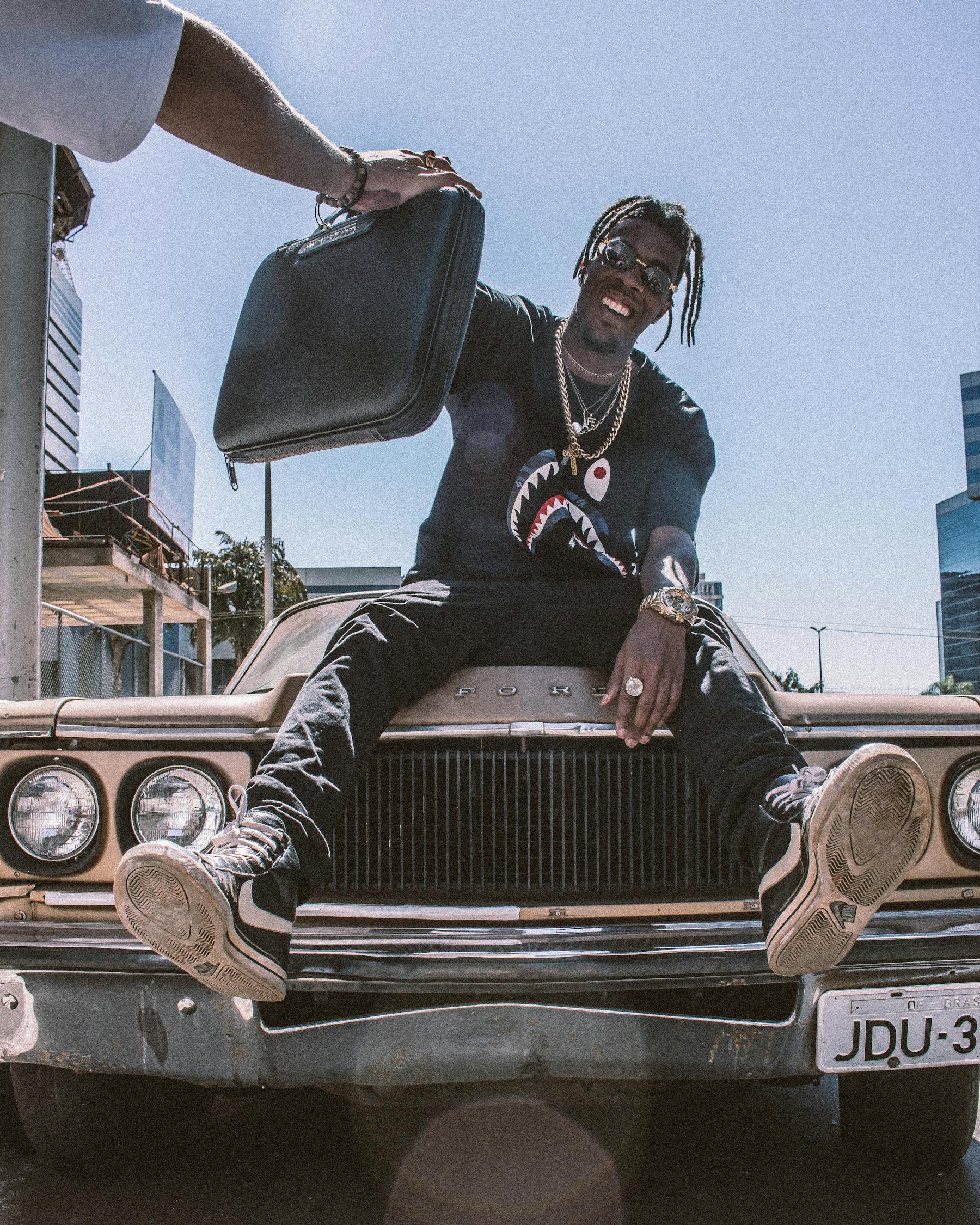 探索時(shí)尚潮流與個(gè)人風(fēng)格的完美結(jié)合，2016年QQ頭像男生最新版