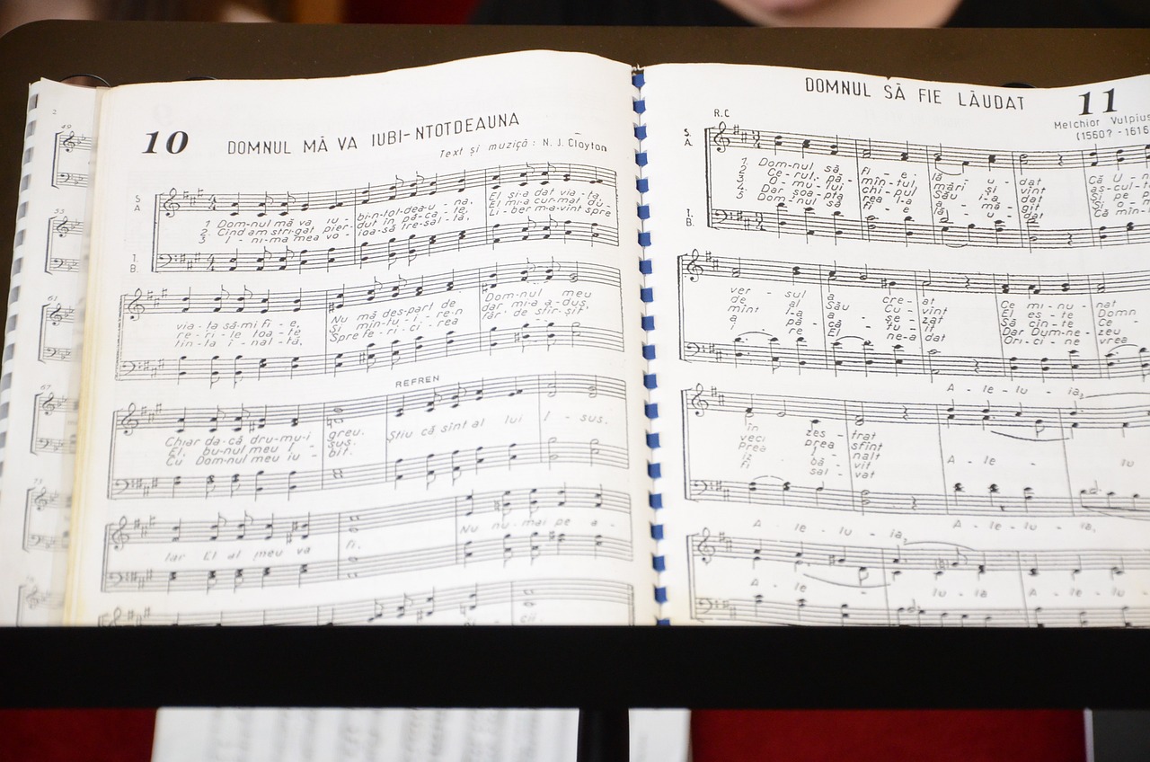 拾荒者符凡迪最新歌曲，城市音符中的獨特旋律